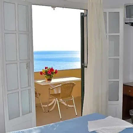 Hotel Beautiful Maria With Pool - Agios Gordios Beach, Corfu