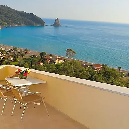 Hotel Beautiful Maria With Pool - Agios Gordios Beach, Corfu 4*